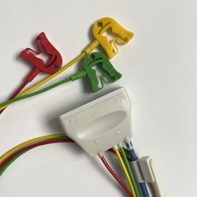 Três guias de pinça europeia padrão com conector de oxigénio no sangue ECG 3 gravatores de chumbo REF:989803171911